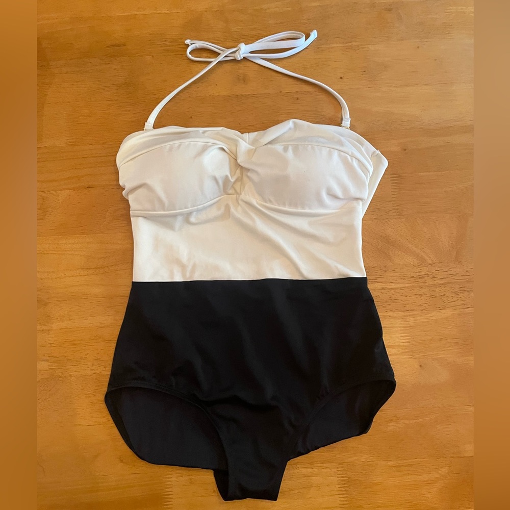 Black/white color block one piece halter swimsuit size medium